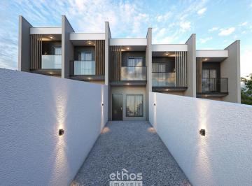 Casa · 79m² · 2 Quartos · 2 Vagas · Sobrado à venda no bairro Adhemar Garcia - Joinville/SC