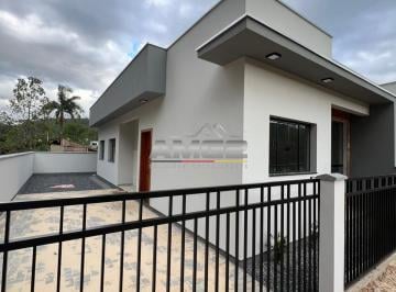 Casa · 68m² · 2 Quartos · 1 Vaga · Casa com 2 dormitórios sendo 1 suíte em Guabiruba SC