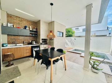 Casa Térrea de 170m² à venda no Terras Alphaville · Casa Térrea de 170m² à venda no Terras Alphaville
