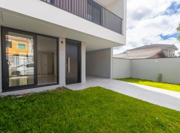 Casa de 3 quartos, Curitiba · Triplex Moderno com Quintal Amplo e 3 Suítes no Cajuru! Pronto para Morar!