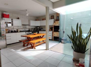 aa886f69-d26b-4796-b0e3-77889dc83f011729519529393.jpg · Casa à venda, Jardim Imperial, Cuiabá, MT
