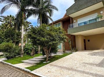 Casa · 550m² · 5 Quartos · 4 Vagas · Casa Moderna à Venda no Condomínio Granville Guarujá