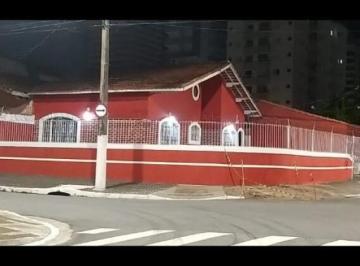 Casa · 61m² · 2 Quartos · 3 Vagas · Casa Térrea  Geminada no Canto do Forte com 3 Vagas