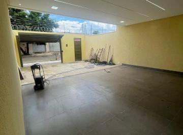 Casa · 148m² · 3 Quartos · 4 Vagas · Casa à venda no bairro Cardoso Continuação em Aparecida de Goiânia/GO