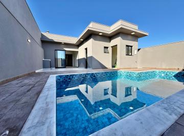 Casa de 3 quartos, Itapetininga · CASA 3 SUÍTES COM PISCINA - GOLDEN VILLE