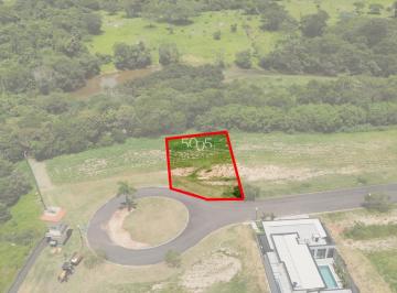 Foto 01 · Terreno à venda no condomínio Villas do Golf, com 571m² de área útil. Excelente lote com ótima topog