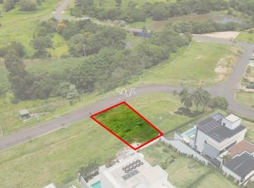 Foto 01 · Terreno à venda no condomínio Villas do Golf, com 503m² de área útil. Excelente lote com ótima topog