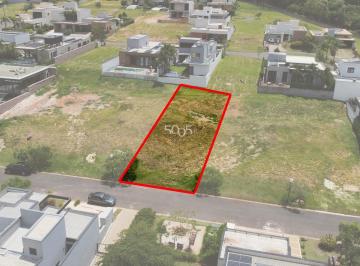Foto 01 · Terreno à venda no condomínio Villas do Golf, com 503m² de área útil. Excelente lote com ótima topog