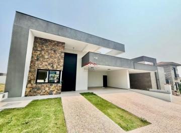 Foto 01 · Casa Térrea à Venda no Condomínio Mont'Alcino em Valinhos - SP