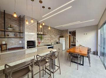 Casa · 193m² · 3 Quartos · 3 Vagas · Casa à venda no Rancho Alegre, com 3 quartos sendo 1 suíte e área gourmet.