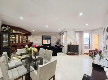 Apartamento · 196m² · 4 Quartos · 3 Vagas · Apartamento amplo com acabamento clássico!
