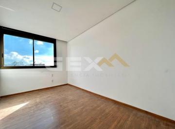 Apartamento · 248m² · 3 Quartos · 4 Vagas · Apartamento à venda no Centro
