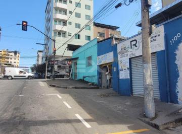 Terreno · 188m² · Lote de esquina à venda no Centro