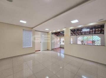 Casa · 198m² · 3 Quartos · 3 Vagas · Casa no São Sebastiao