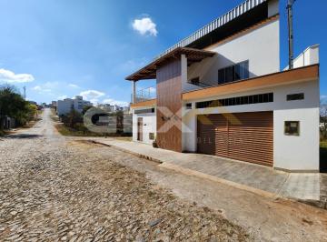 Casa · 249m² · 3 Quartos · 2 Vagas · Casa no Bairro Belvedere