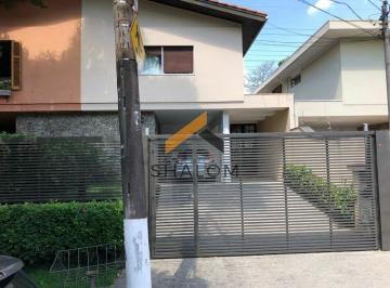 Casa · 223m² · 3 Quartos · 4 Vagas · Excelente Localização Próxima a Estação Metrô Butantã!