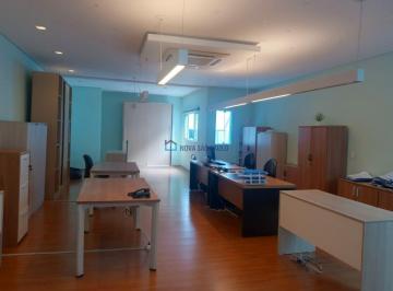 Comercial · 363m² · 10 Vagas · Imóvel comercial com 363m² com 03 salas, 05 banheiros e 10 vagas.
