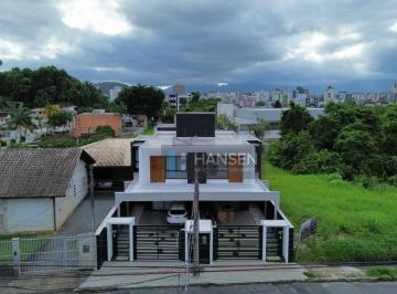 f969db8051878caa1d003461769980bbb48742e5 · Casa com 3 suítes à venda, 185 m² por R$ 1.300.000 - Saguaçu - Joinville/SC