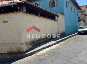Casa · 240m² · 2 Quartos · 4 Vagas · Casa em  Rua Vinte - Vista do Sol - Belo Horizonte/MG
