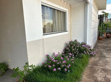Casa · 95m² · 3 Quartos · 2 Vagas · Excelente oportunidade na Vila Bandeirantes!