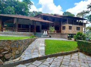 Casa · 624m² · 7 Quartos · 20 Vagas · Casa de alto padrão, 7 qts, no Monte Olivete, cachoeira privativa e piscina