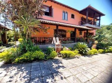 Casa · 788m² · 7 Quartos · 2 Vagas · Casa de 7 qts em Condomínio no pé da Serra, piscina, campo de futebol e churrasqueira