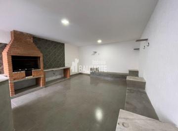 Casa · 214m² · 4 Quartos · 2 Vagas · Casa a venda na Vila Alexandria - 4 quartos 214 m²