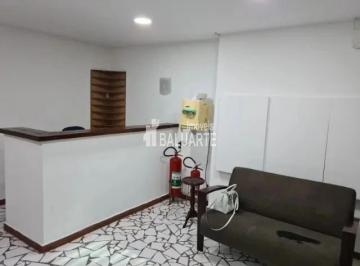 Casa · 165m² · Galpão/Depósito/Armazém e 2 banheiros à Venda, 165 m² por R$ 890.000