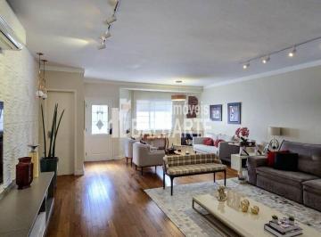 Casa · 260m² · 4 Quartos · 4 Vagas · Casa de Condomínio com 4 Quartos e 5 banheiros à Venda, 260m² por R$ 2.200.000