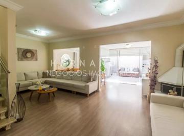 Foto 01 · Casa em Condomínio à Venda em Santana de Parnaíba-SP - 4 quartos, 1 suíte, 3 salas, 4 banheiros, 2 v