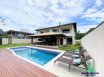 Casa de 6 quartos, Ubatuba · Residência nova de Alto Padrão com 06 suítes "PÉ NA AREIA"!