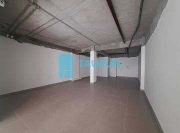 Foto 03 · Loja para alugar com 100m², vão livre, em Moema, São Paulo-SP.