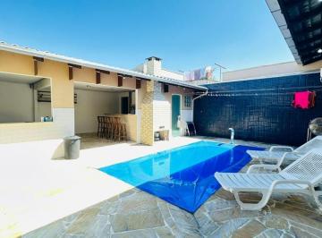 casa-com-3-quartos-a-venda-em-itajai-cordeiros12034313.jpeg · Casa com Piscina | Itajaí SC