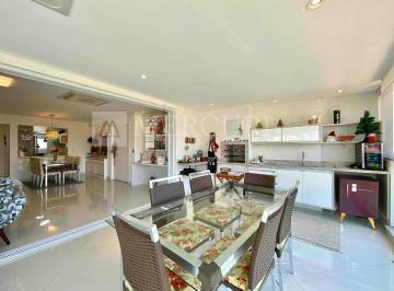 d39f737331de6950085bd1d91b9822c702d29fdd · Apartamento no Guarujá, Enseada, 3 Quartos, Sala para 2 Ambientes e Varanda Gourmet - Mercuri Imóvei