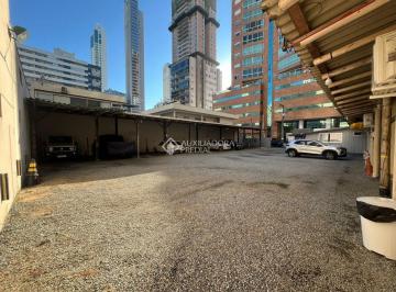 471502_i7b9x966_4715026616d490ad01d.jpg · Terreno a venda com 701m² no Centro de Balneário Camboriú-SC