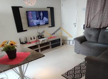 Apartamento · 43m² · 2 Quartos · 1 Vaga · Apartamento à venda com 43m², 2 quartos, 1 banheiro e 1 vaga de garagem no condo