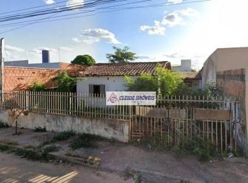 4aade7e13b1fcb6e5f05ecce77a9dc01.jpg · Casa Jardim Comodoro