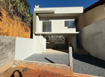 Casa · 80m² · 2 Quartos · 2 Vagas · Casa com 2 dormitórios, 80,61 m² à venda no bairro Quintino em Timbó - SC