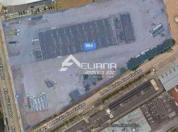 Comercial · 3080m² · 30 Vagas · Galpão de 3080 m² e Área de 17.249 m² à venda em Santo André