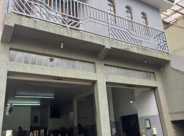 Casa · 250m² · 3 Quartos · 7 Vagas · Imóvel Misto - Residencial e Comercial  - Jardim Utinga