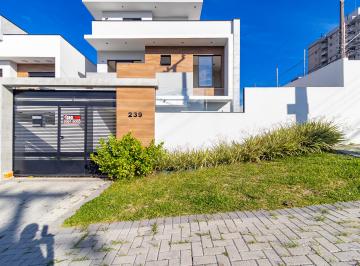 Casa de 3 quartos, São José dos Pinhais · Sobrado tríplex com 3 quartos e 2 vagas - 123m²  ao lado do centro de S.J.P