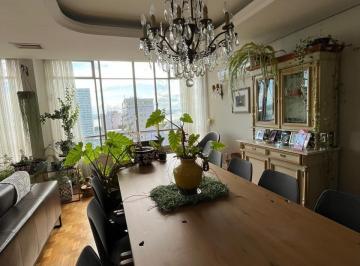 86a7eb2369ae03994668ee57feaf63bc.jpg · Apartamento com 4 quartos, 207.15m², à venda em Porto Alegre, CENTRO HISTÓRICO
