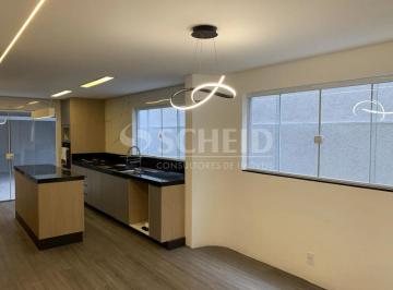 Casa · 250m² · 3 Quartos · 2 Vagas · Sobrado à Venda no Sacomã - 250m² -3 Dormitórios com Suíte - 2 Vagas de Garagem!