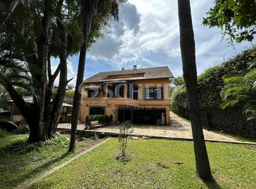 Casa · 750m² · 4 Quartos · 4 Vagas · Casa residencial ou comercial à venda no Jardim Guedala