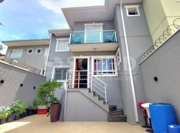 Casa · 99m² · 3 Quartos · 3 Vagas · Casa à venda no Campo Grande com 3 dorms 3 vagas