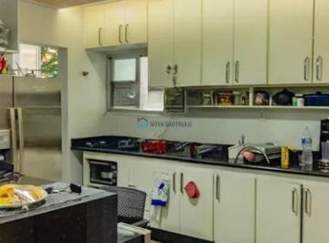 Apartamento · 92m² · 3 Quartos · 1 Vaga · Apartamento 90m2, 4 dormitórios,, frente metro Jabaquara! Condominio fechado.