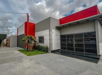 Comercial · 300m² · 3 Vagas · Casa Comercial á Venda no CPA I