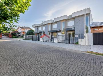 Casa · 90m² · 3 Quartos · 1 Vaga · Sobrado em Rua Londres - Oeste - Sapiranga/RS