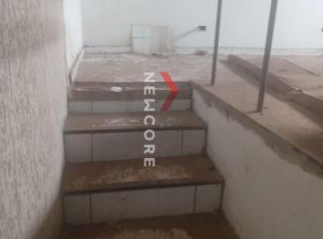 Casa · 400m² · 10 Quartos · 3 Vagas · Sobrado em Rua Segismundo Moraes - Cazeca - Uberlândia/MG