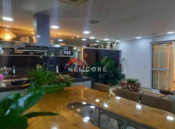 Apartamento · 264m² · 4 Quartos · 2 Vagas · Cobertura em  Avenida Professor Florestan Fernandes - Camboinhas - Niterói/RJ
